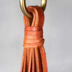 Leatherhanger-001