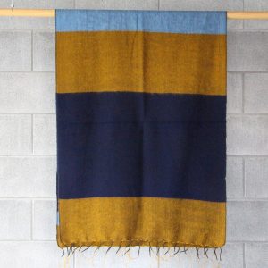 stole-47